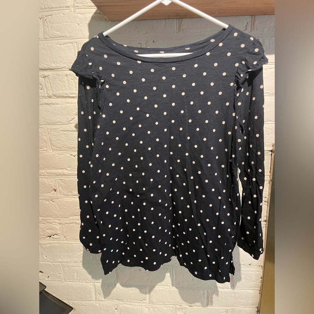 Old navy black and white polka dot long sleeve T-shirt